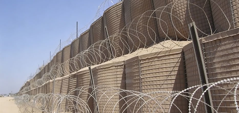 High-Security Military Gabion Fence with Barbed Wire