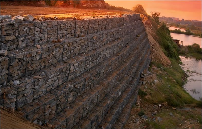 Rockfall Netting Gabion Systems